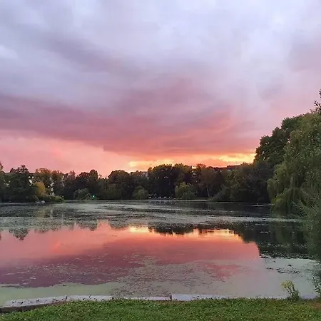 Zentral Gelegene, Ruhige 1 Am Park - Self Check In