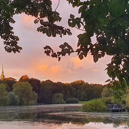 Zentral Gelegene, Ruhige 1 Am Park - Self Check In דירה *